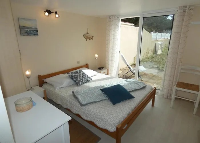 Hébergement de vacances Maison 45m² à 100m De La Avec Jardin, Wifi Et Parking - 5 Pers Max - Animaux Bienvenus - Fr-1-540-233 Notre-Dame-de-Monts